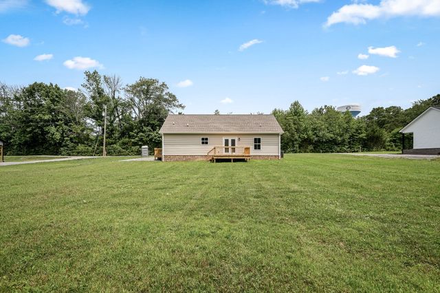 342 Underhill Rd, Mcminnville, TN 37110
