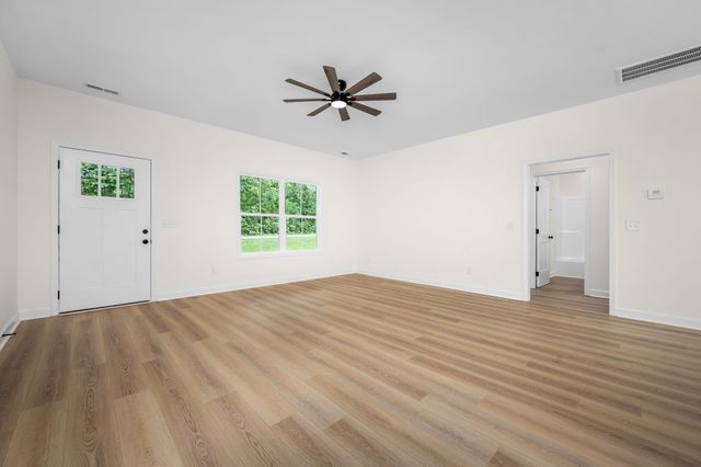 342 Underhill Rd, Mcminnville, TN 37110