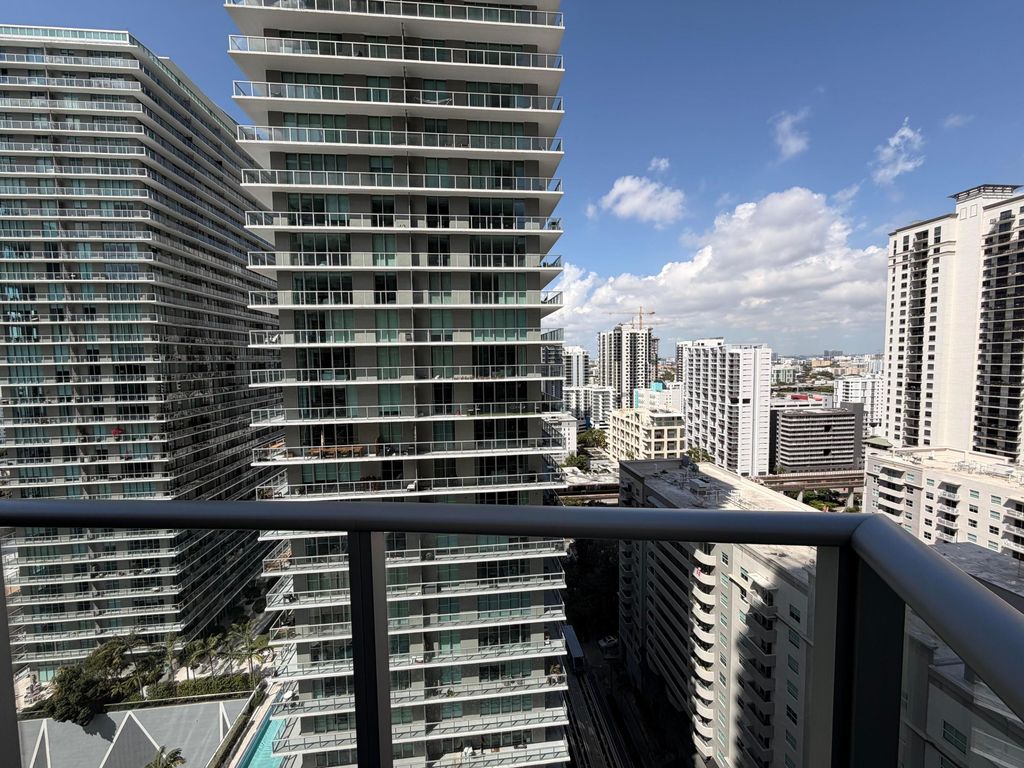 1100 S Miami Avenue 2206, Miami, FL 33130