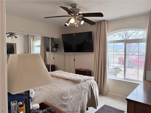 7915 Outpost Road, Oak Hills, CA 92344