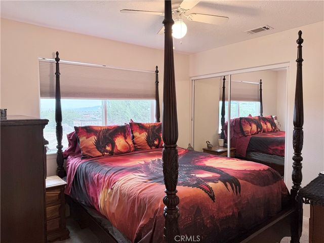 7915 Outpost Road, Oak Hills, CA 92344