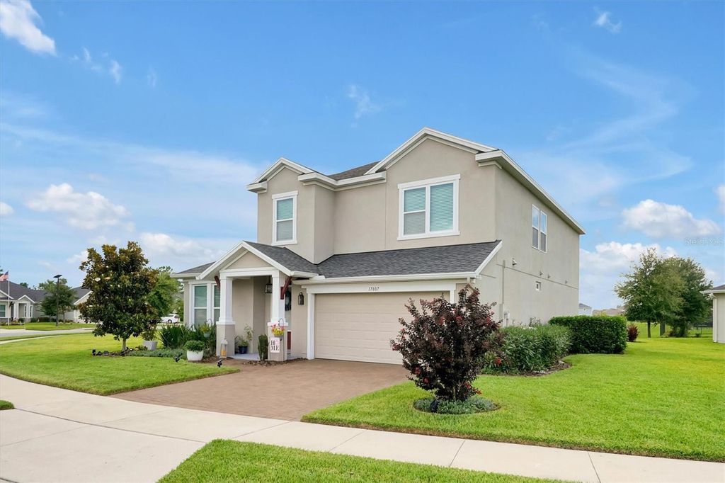 Image 2 of property listing at 17807 PASSIONFLOWER CIRCLE, Clermont, FL 34714