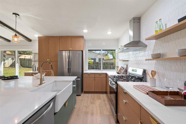 6509 Ashland CIR, Austin, TX 78723