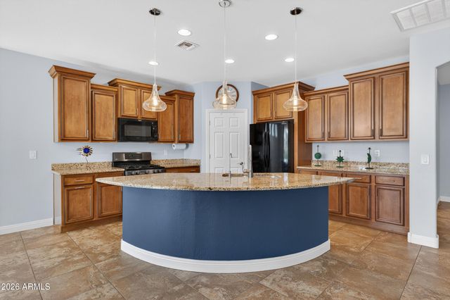 3937 N SMITHSONIAN Drive, Florence, AZ 85132