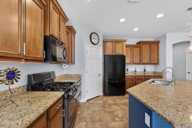 3937 N SMITHSONIAN Drive, Florence, AZ 85132