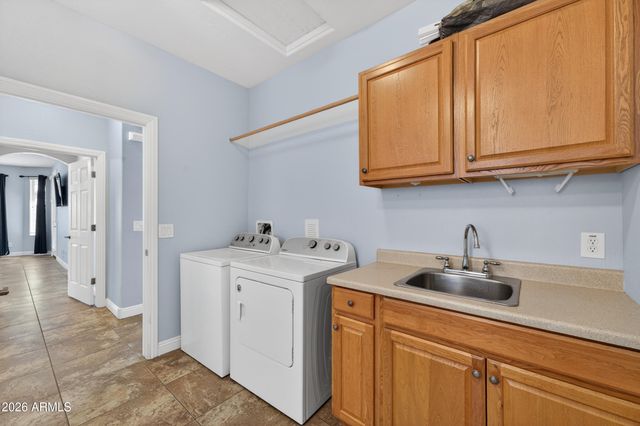 3937 N SMITHSONIAN Drive, Florence, AZ 85132