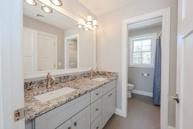 18 Highclere Rd, Windham, NH 03087