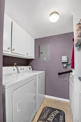 207 Pine Hov Circle D2, Greenacres, FL 33463
