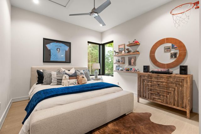 3 Primm Valley Court, The Woodlands, TX 77389