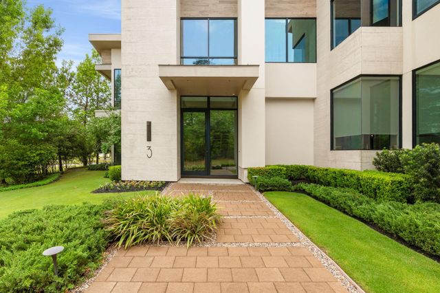 3 Primm Valley Court, The Woodlands, TX 77389