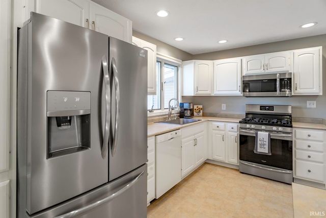 3077 Stoney Drive, Lafayette, IN 47909