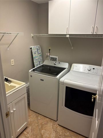 8045 LANDGROVE COURT, Orlando, FL 32819