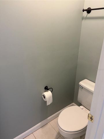 8045 LANDGROVE COURT, Orlando, FL 32819