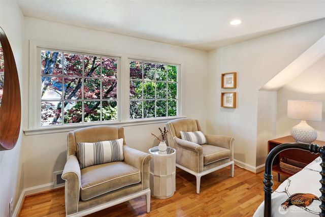 3803 NE 82nd Street, Seattle, WA 98115