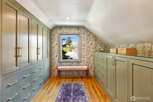 3803 NE 82nd Street, Seattle, WA 98115