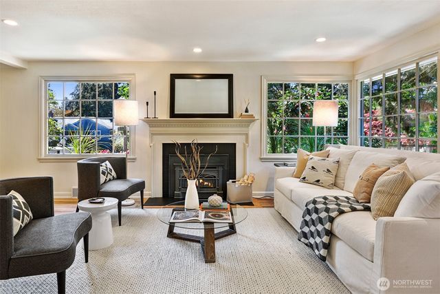 3803 NE 82nd Street, Seattle, WA 98115