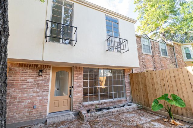 893 Wax Myrtle Lane 3, Houston, TX 77079