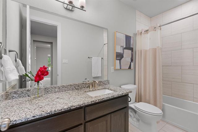 1205 Knowles DR, Hutto, TX 78634
