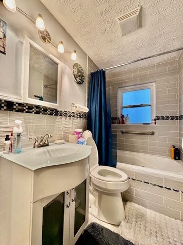 1312 Earlham Drive, Dayton, OH 45406