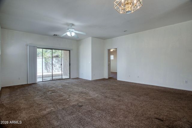 554 E SAN CARLOS Way, Chandler, AZ 85249