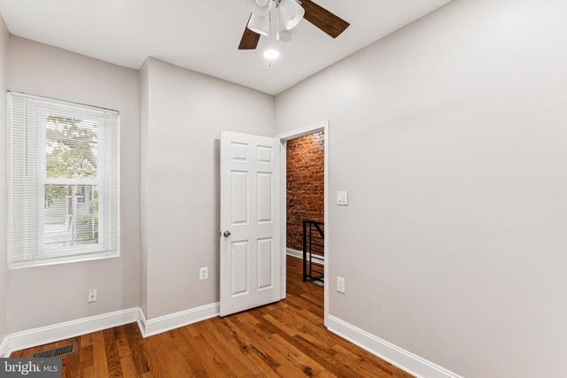 5210 RODMAN ST, Philadelphia, PA 19143