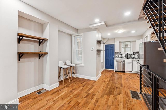 5210 RODMAN ST, Philadelphia, PA 19143