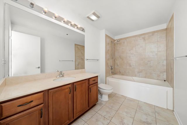 1550 S Blue Island Avenue 1210, Chicago, IL 60608