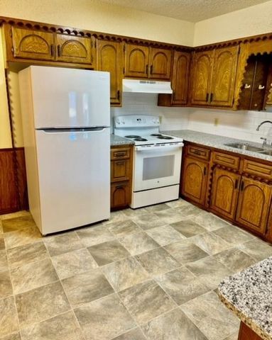 316 Jan Drive, Stratford, OK 74872