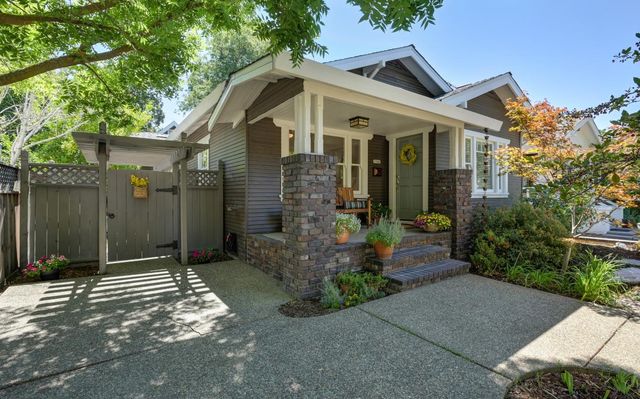 1545 36th St, Sacramento, CA 95816