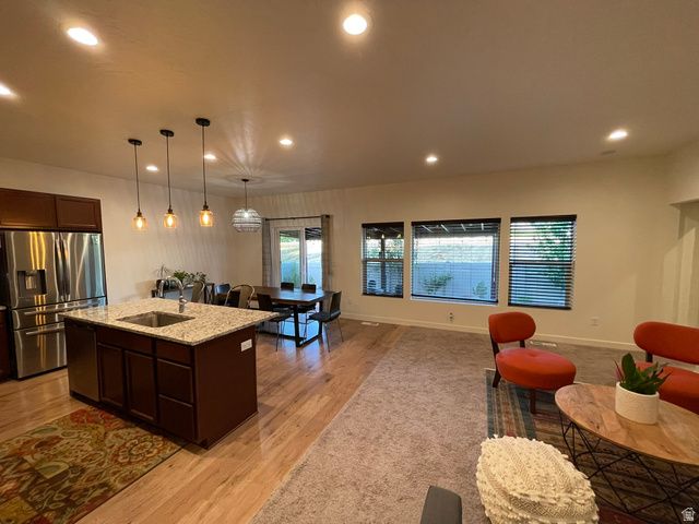 394 W PARKWAY DR, Kaysville, UT 84037