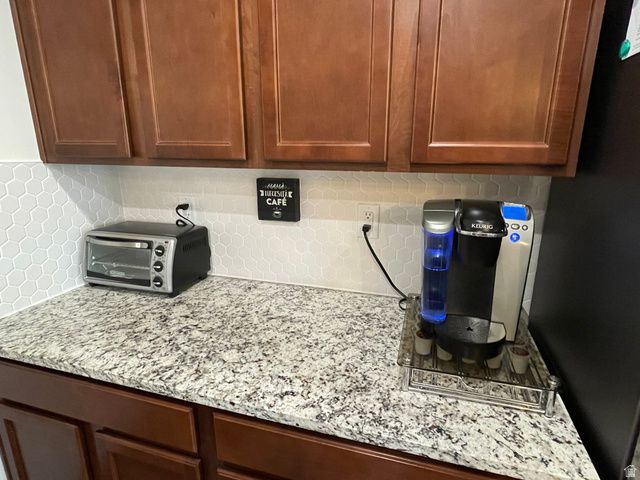 394 W PARKWAY DR, Kaysville, UT 84037