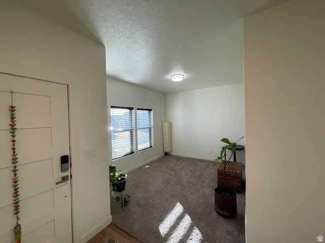 394 W PARKWAY DR, Kaysville, UT 84037