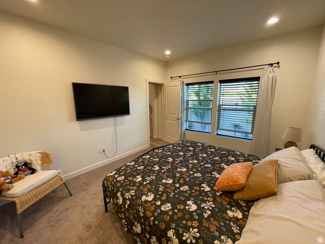 394 W PARKWAY DR, Kaysville, UT 84037