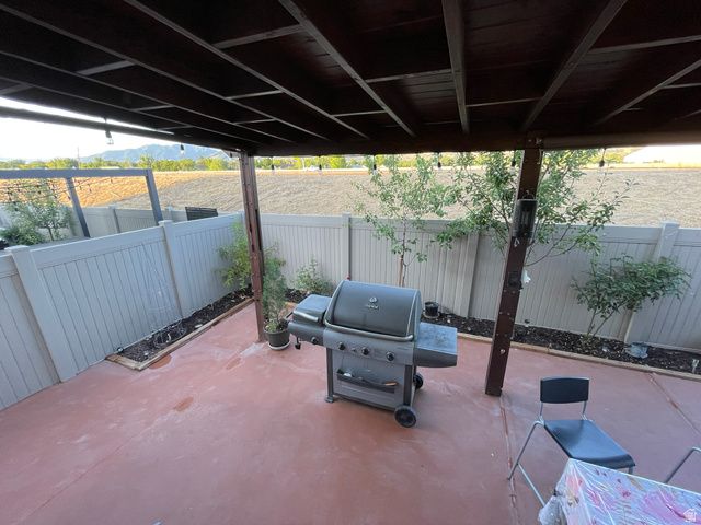 394 W PARKWAY DR, Kaysville, UT 84037