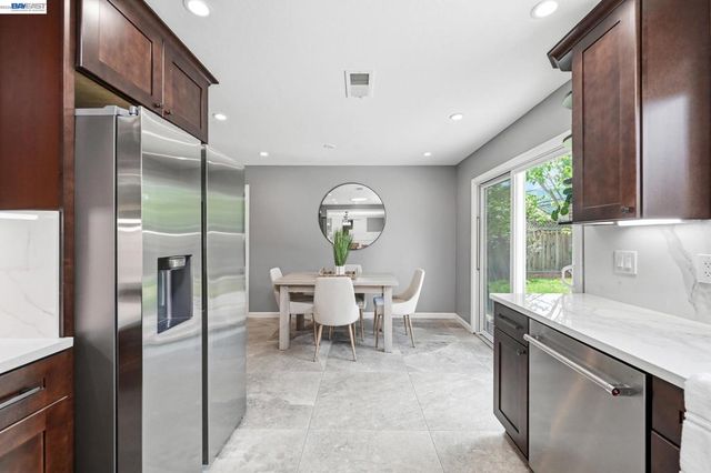 5673 Drysdale Dr, San Jose, CA 95124