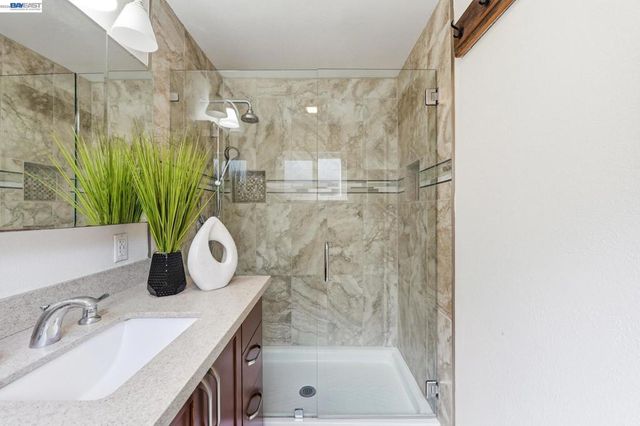 5673 Drysdale Dr, San Jose, CA 95124