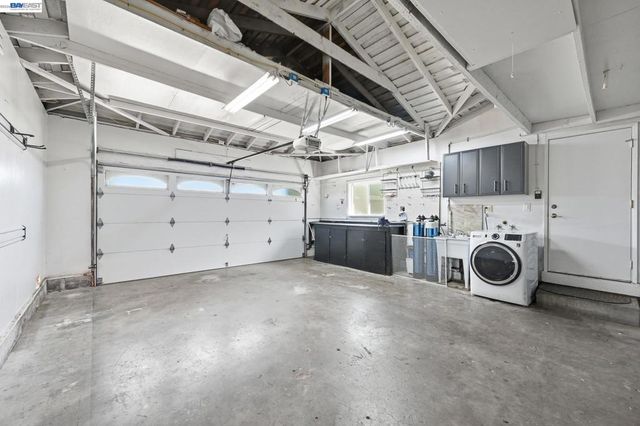 5673 Drysdale Dr, San Jose, CA 95124