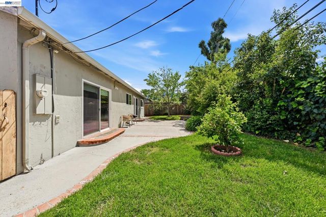 5673 Drysdale Dr, San Jose, CA 95124