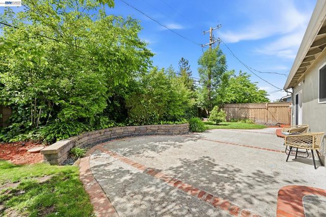 5673 Drysdale Dr, San Jose, CA 95124