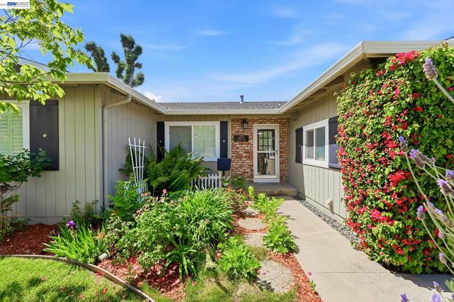 5673 Drysdale Dr, San Jose, CA 95124