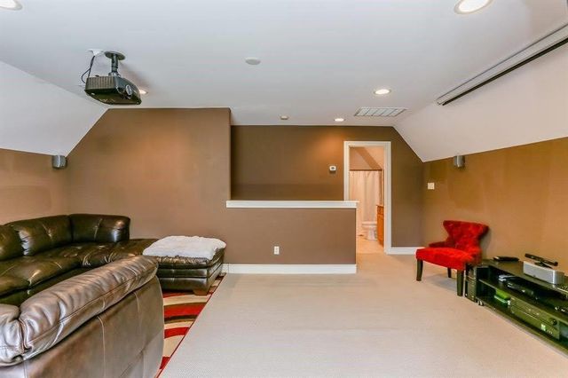 5622 Dolores Street, Houston, TX 77057