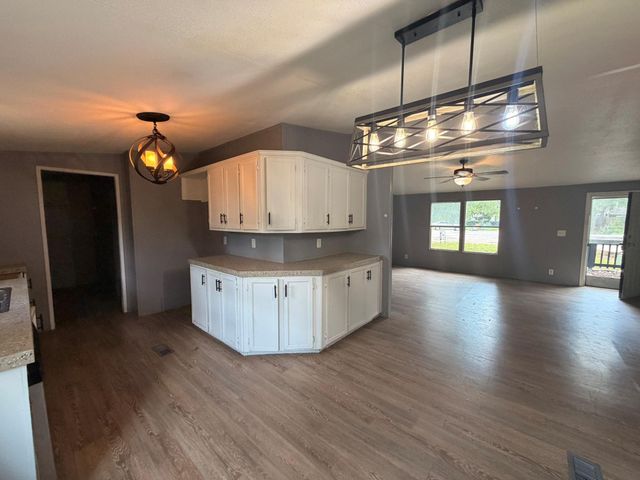 16443 Brittany Way, Conroe, TX 77306