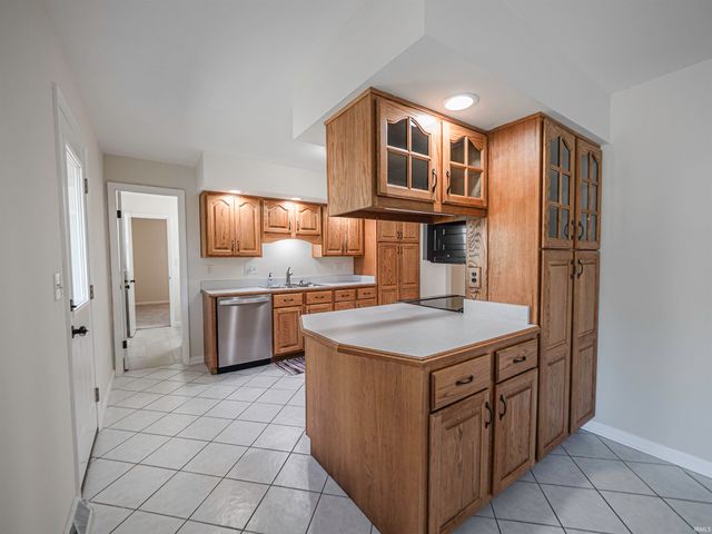 5608 Winston Road, Evansville, IN 47711