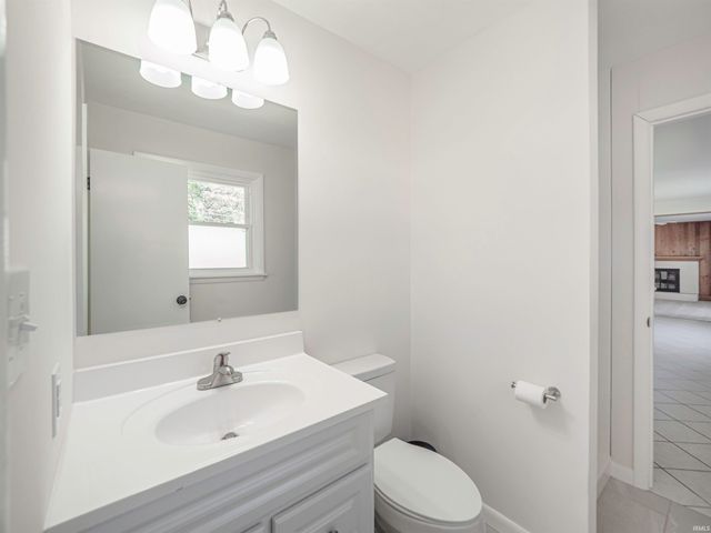 5608 Winston Road, Evansville, IN 47711
