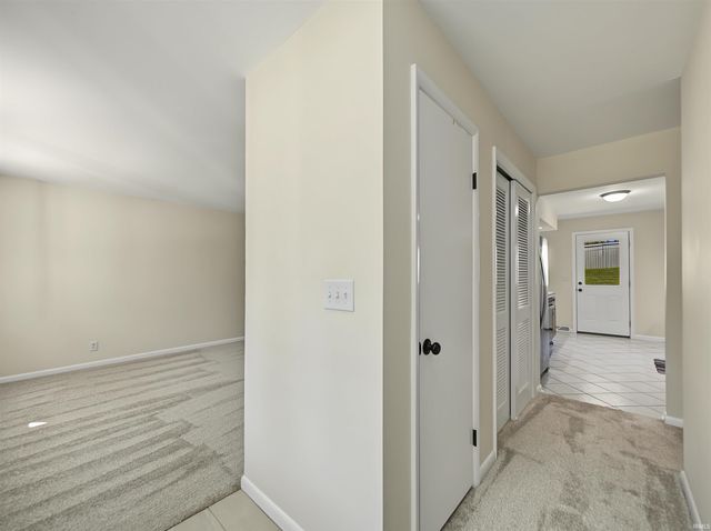 5608 Winston Road, Evansville, IN 47711