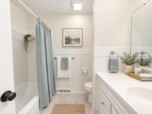 5608 Winston Road, Evansville, IN 47711