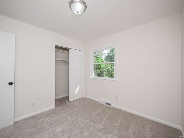 5608 Winston Road, Evansville, IN 47711