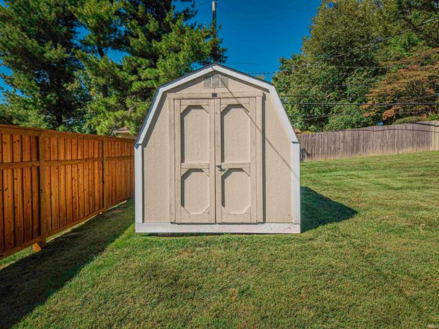 5608 Winston Road, Evansville, IN 47711