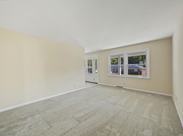5608 Winston Road, Evansville, IN 47711
