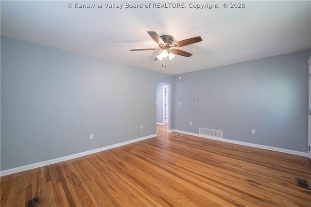 302 Winfield Road, St Albans, WV 25177